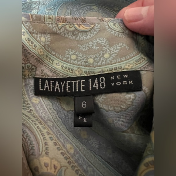 Lafayette 148 New York Button Up Short Muted Paisley Silk Long Sleeve Blouse 6 - Picture 3 of 15